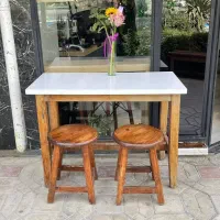میز و چهارپایه چوبی سفارشی ساز