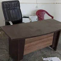 میز و صندلی