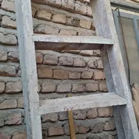 نردبان چوبی دولایه