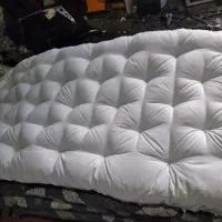 تشک سنتی  بالشت  بالش