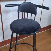 صندلی پا اُپن|صندلی و نیمکت|شاهینشهر, حافظ جنوبی|دیوار