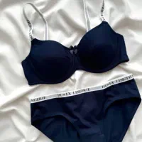 لباس زیر زنانه