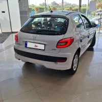 207 دنده ای صفر با موتور  tu5p سقف شیشه