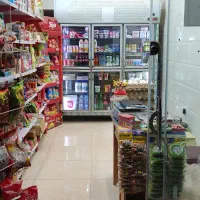 مغازه-برخیابان-اصلی