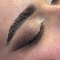میکاپ،شینیون