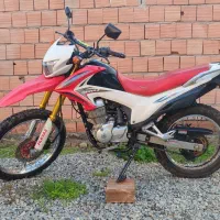 تریل پرواز 200