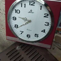 ساعت دیواری کار کرده