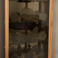 بوفه با شیشه دودی