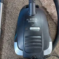 جاروبرقی کارکرده بوش