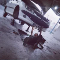 کمک مکانیک ماهر