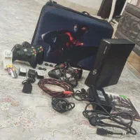 ایکس باکس ۳۶۰اسلیم 500 گیگ دو دسته اصل۱۵۲ تا بازی