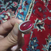 انگشتر یاقوت سرخ