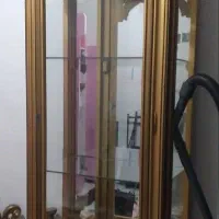 ویترین عسلی