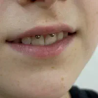 آفر پیرسینگ میکرودرمال کل بدن 350 با 4 سال سابقه
