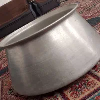 دیگ بزرگ 100