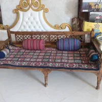 تخت سنتی|مبلمان خانگی و میز عسلی|چمستان, |دیوار
