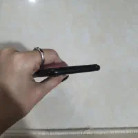 آیفون se 2020|موبایل|پرند, فاز ۶|دیوار