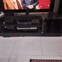 زیر تلویزیون شیشه ای سالم