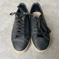 کتونی،سایز ۳۷