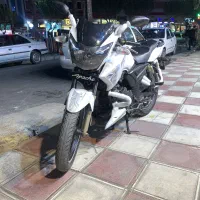 آپاچی 180