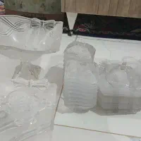 ست پذیرایی چینی ۶ نفره و ست بلور ۱۲ نفره