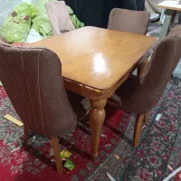 میز نهارخوری پنج نفره