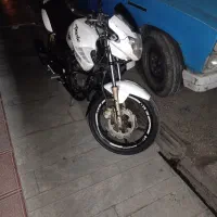 آپاچی 180