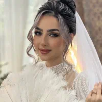 آموزش و خدمات میکاپ وشنیون تخصصی عروس