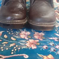 کفش|کیف، کفش، کمربند|بروجن, |دیوار