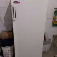 یخچال آزمایش