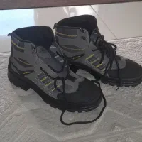 کفش کوهنوردی پی کی نو|کوهنوردی و کمپینگ|سنقر, |دیوار