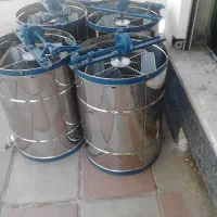 استراکتور عسل گیر ۴ قاب و ۶ قاب دستی