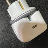 کله‌شارژ‌ آیفون‌