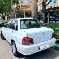 ۱۳۲ سفید زیرپا و فنی عالی