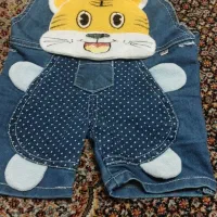 چند عدد لباس دخترانه تمیز ودر حد نو