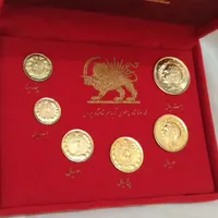 جعبه مخملی سکه های پهلوی دوم با روکش آبطلا|کلکسیون سکه، تمبر، اسکناس|تهران, ونک|دیوار