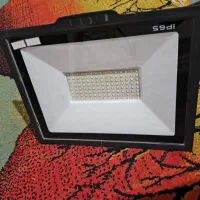 پرژکتور قوی