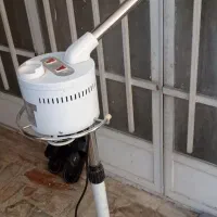 دستگاه بخور برای پاکسازی پوست