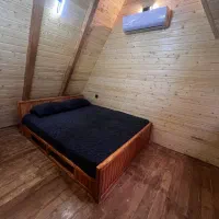 کلبه سوییسی جنگلی کادوس ،بلیران|اجارهٔ کوتاه‌مدت ویلا و باغ|آمل, |دیوار