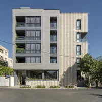 زمین مسکونی 395 متری 2نبش عرض 18خ ارم صدرافازیک