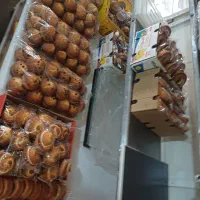 تولیدی کیک مروارید نیاز یک خانوم جهت همکاری