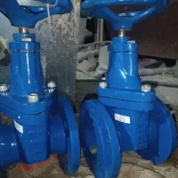 شیر فلکه کشویی چدنی PN10 دو اینچ و سه اینچ