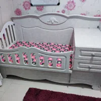 سرویس خواب کودک و نوجوان در حد سیسمونی