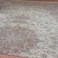 فرش نه متری، سالم وتمیز