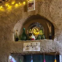 اقامت در دل تاریخ با مراسم گلابگیری