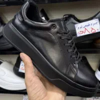 کفش کتونی تمام چرم تخفیف ویژه|کیف، کفش، کمربند|رشت, باهنر|دیوار