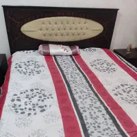 تخت خواب و میز ارایش