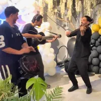 سوپرایز تولد(موسیقی زنده وعکاسی رایگان) اتاق تولد|خدمات پذیرایی، مراسم|مشهد, ویلاشهر|دیوار