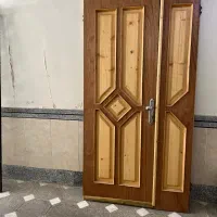 درب چوبی آپارتمانی و گارد آهنی فرفورژه در حد نو|مصالح و تجهیزات ساختمان|همدان, |دیوار