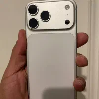 ایفون ۱۷ پرومکس سیلور باطری ۱۰۰